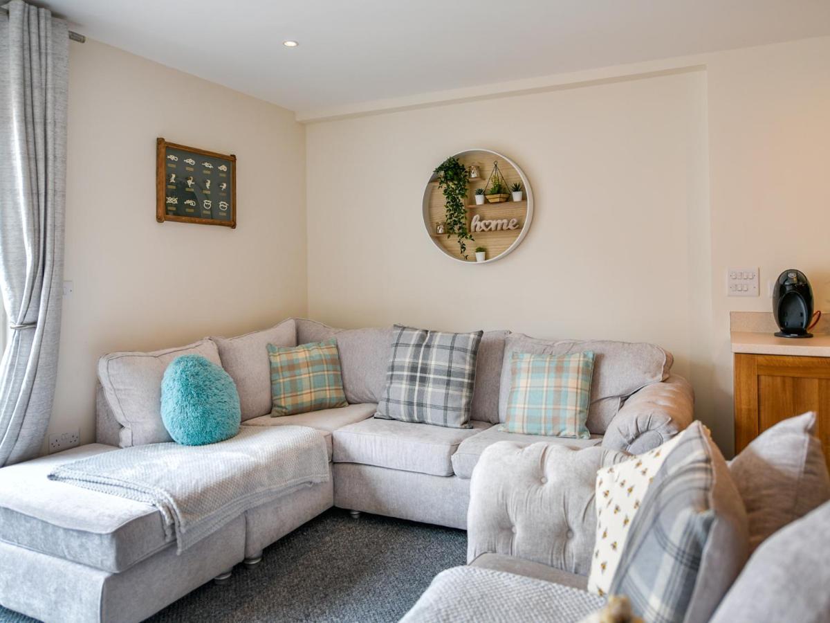 Marina - Sleeps 4 - Underground Parking Swansea